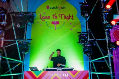 אירוע לחברת ביץ בם - מלון גומא  BEACH BUM | LOVE 2 NIGHT עיצוב מלון , חברת הפקת אירועים אירוע עיסקי אירוע הייטק אירוע גיימינג